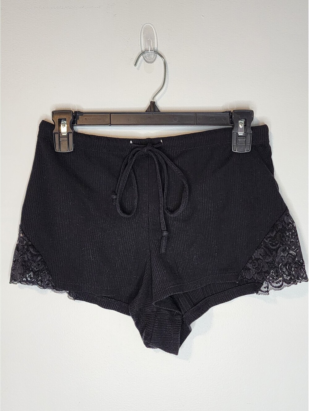Black Ribbed Boho Knit Lounge Shorts with Lace Trim - Size Large